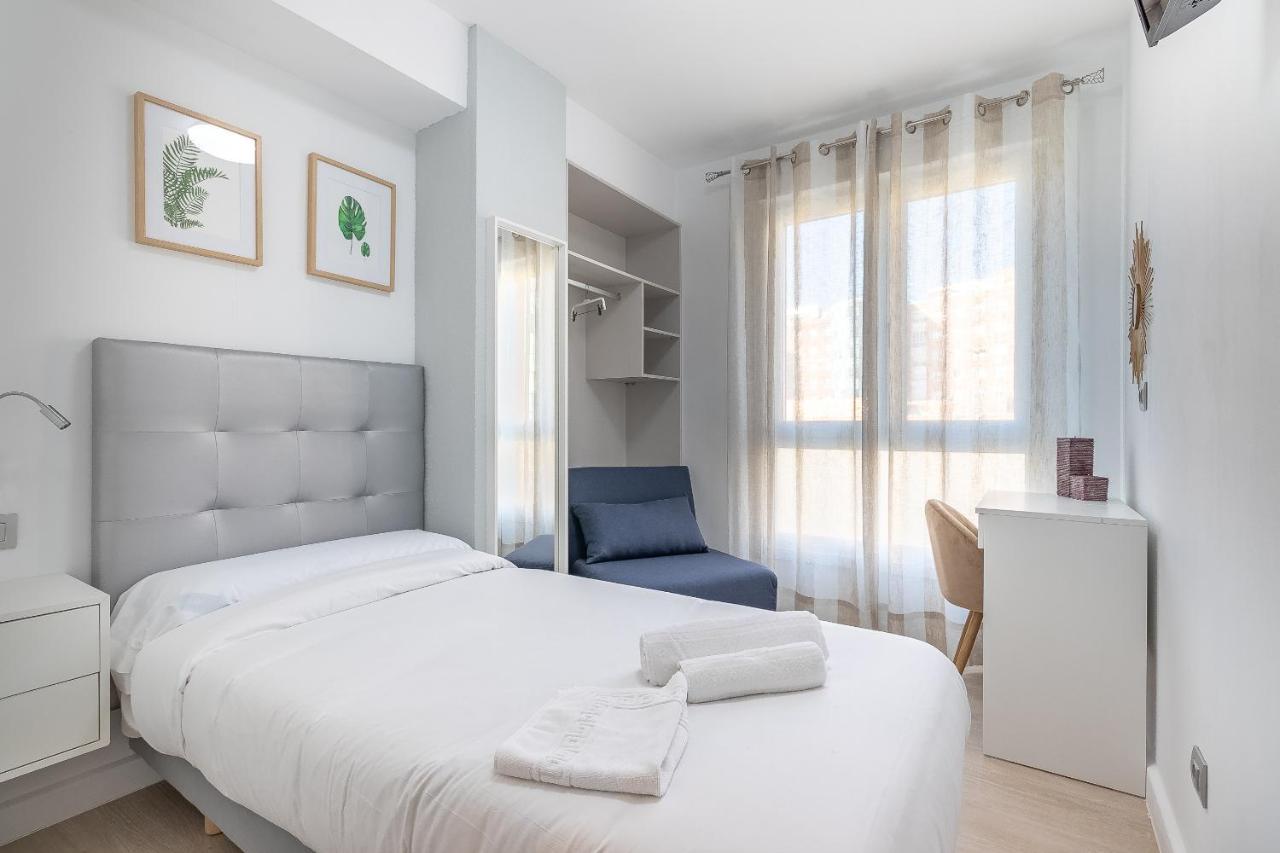 Cruces Metro Rooms Barakaldo Buitenkant foto