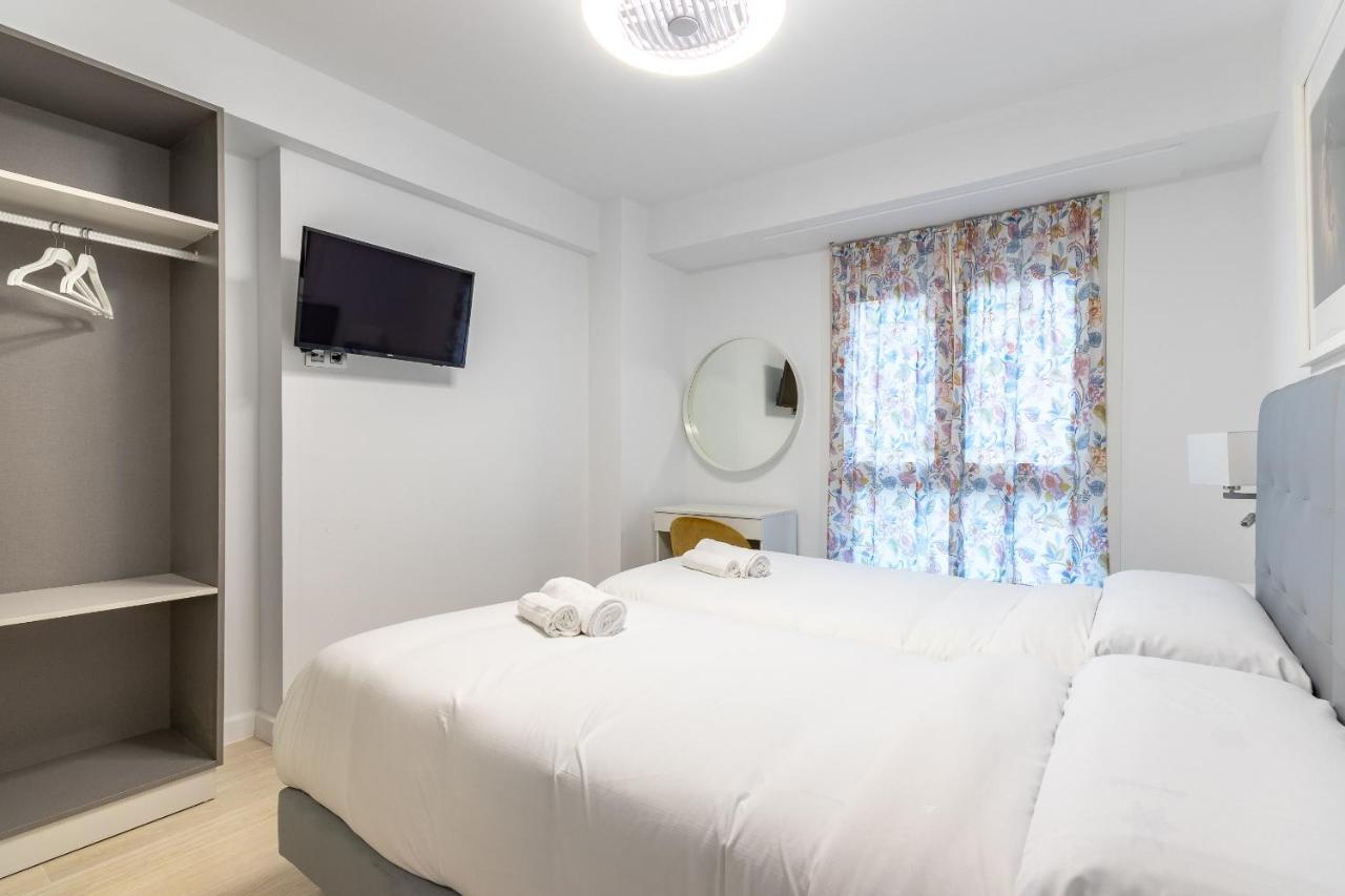 Cruces Metro Rooms Barakaldo Buitenkant foto