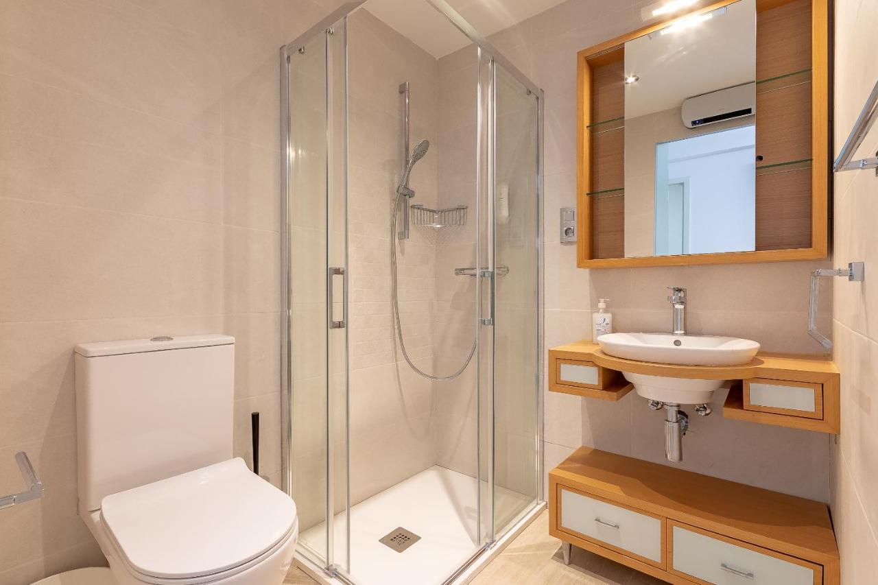 Cruces Metro Rooms Barakaldo Buitenkant foto