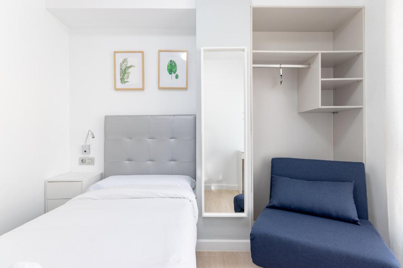 Cruces Metro Rooms Barakaldo Buitenkant foto