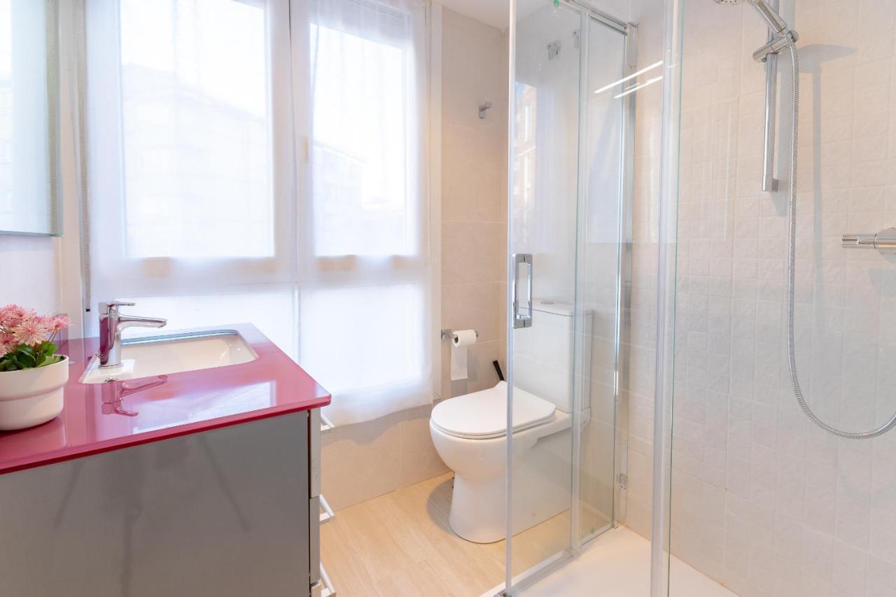 Cruces Metro Rooms Barakaldo Buitenkant foto